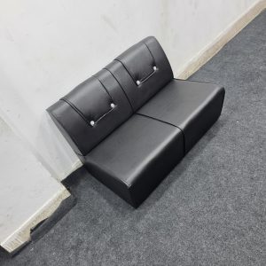 আপেল সোফা ২ সীট - কালো কালার